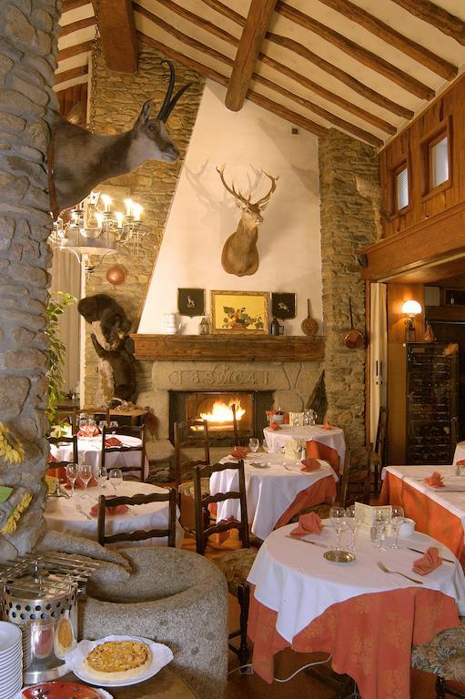 Logis Hotel Restaurant Planes 사일라구즈 외부 사진