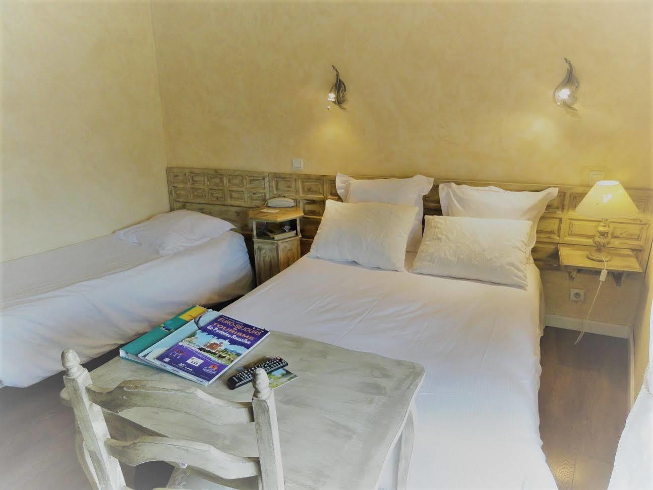 Logis Hotel Restaurant Planes 사일라구즈 외부 사진